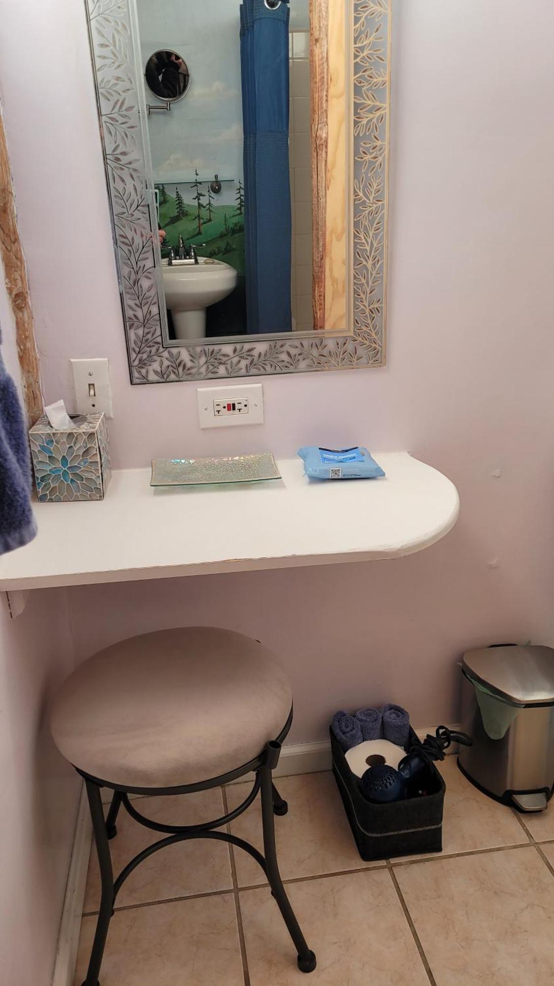 Angel Cottage With A Sauna Or The Cozy With A Jacuzzi Tub, Both Are Studios With A View Of Mount Shasta Rom bilde