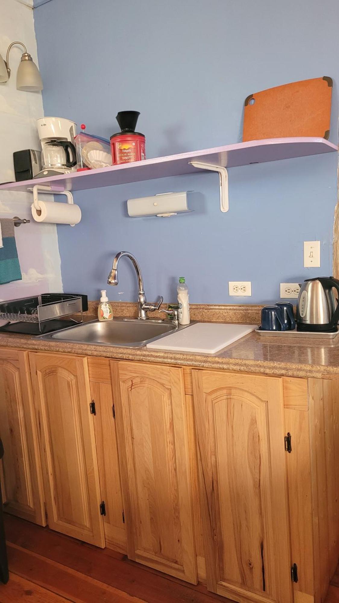 Angel Cottage With A Sauna Or The Cozy With A Jacuzzi Tub, Both Are Studios With A View Of Mount Shasta Rom bilde